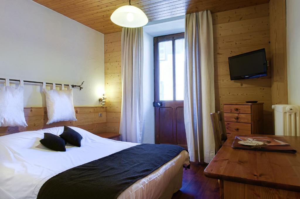 Hotel Du Commerce Thônes 部屋 写真