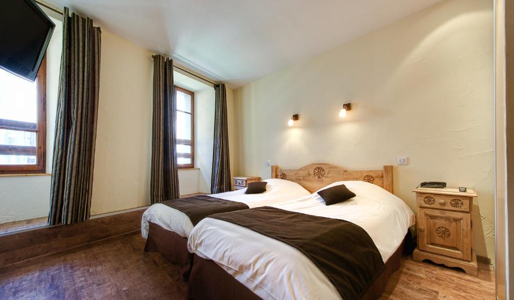 Hotel Du Commerce Thônes 部屋 写真
